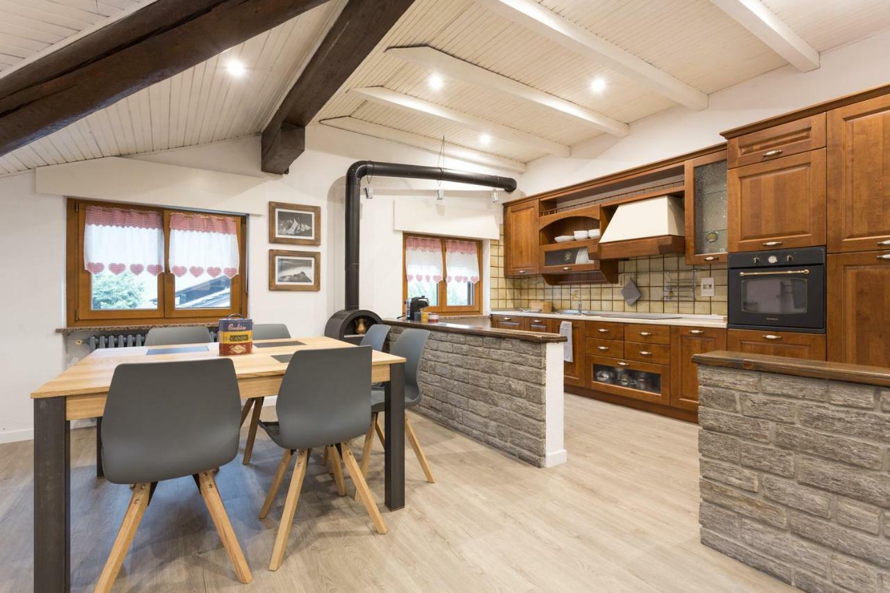 Lo Sherpa Holiday Home Аоста Экстерьер фото